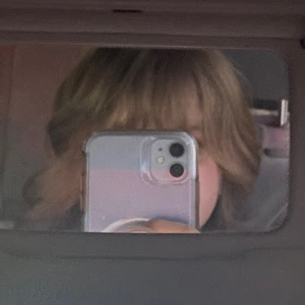 Meet your Posher, Lucy